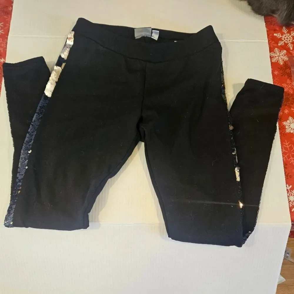 Children Place size 7/8 sweatpants with sequin detail